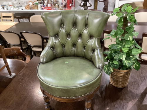 〈即購入可・現状渡し〉バロッサバレンティ メイトチェア アンティーク② スペイン製！VAROSA VALENTI（バロッサバレンティ）メイトチェアが2つ