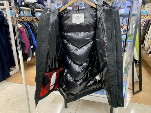 ウールリッチのダウンコート