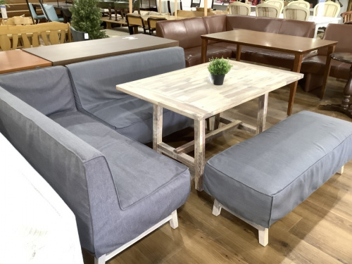 ダイニングのウニコ