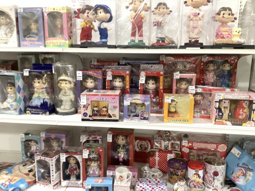 ペコちゃんの不二家