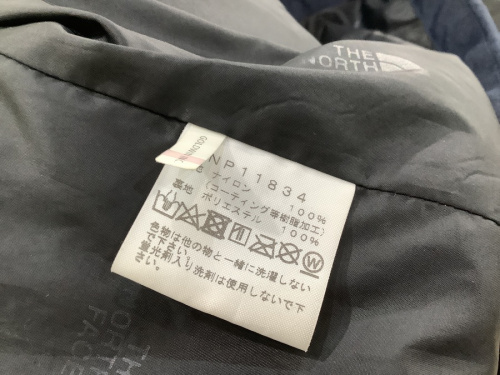 マウンテンパーカーのTHE NORTH FACE