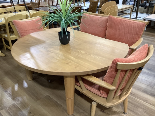 NAGANO INTERIORのダイニング