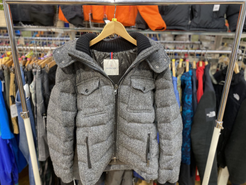 MONCLERのダウンジャケット