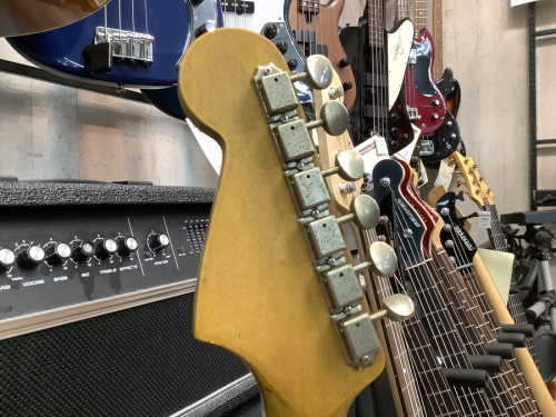 Rittenhouse Guitarのジャズマス