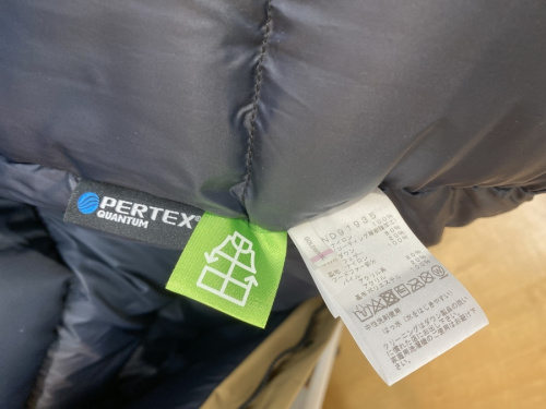 マウンテンダウンコートのTHE NORTH FACE