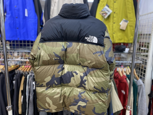 ノースフェイスのヌプシ