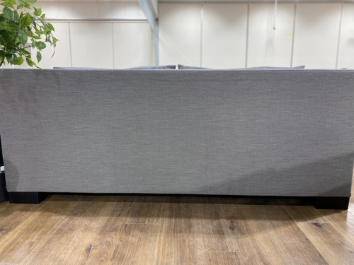 ソファーのデザイナー家具