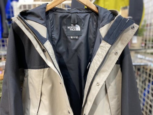 マウンテンジャケットのTHE NORTH FACE