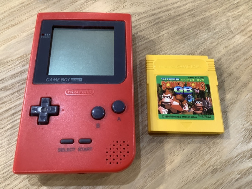 懐かしい思い出のおもちゃ！Nitendo(任天堂）GAME BOY pocket