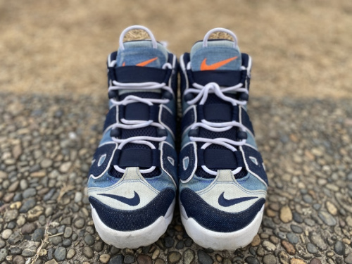 モアテンのAIR MORE UP TEMPO