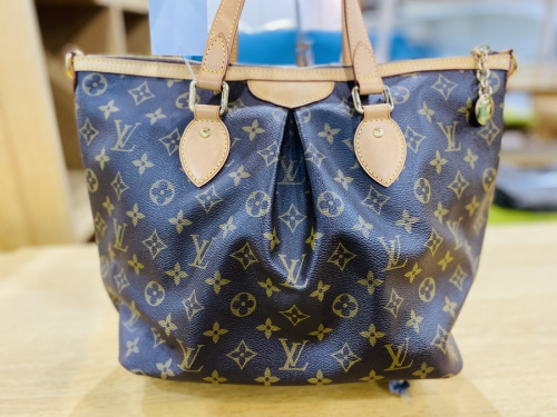 パレルモPMのLOUIS VUITTON
