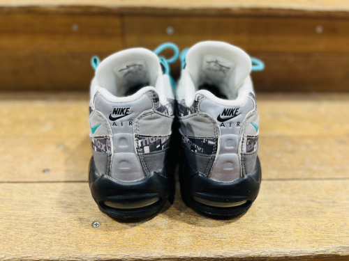 スニーカーのエアマックス