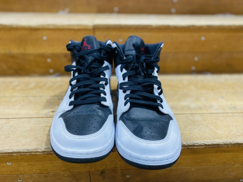 AIR JORDAN1のエアジョーダン