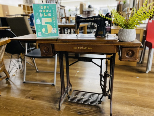 インテリアの置物