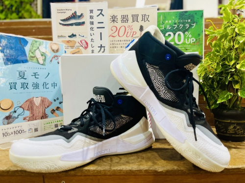 NEW BALANCEのニューバランス