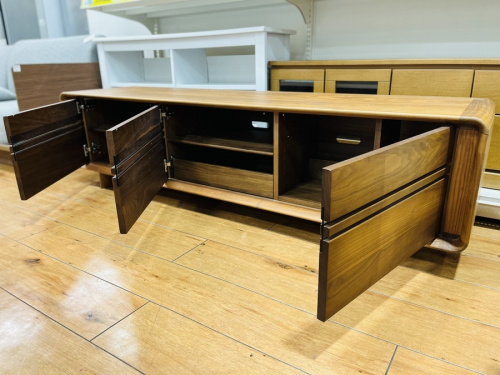 デザイン家具