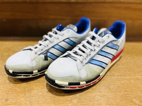 ラフ・シモンズのRAF SIMONS