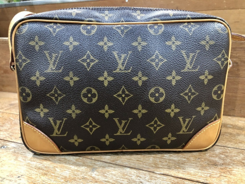 LOUIS VUITTONのルイヴィトン