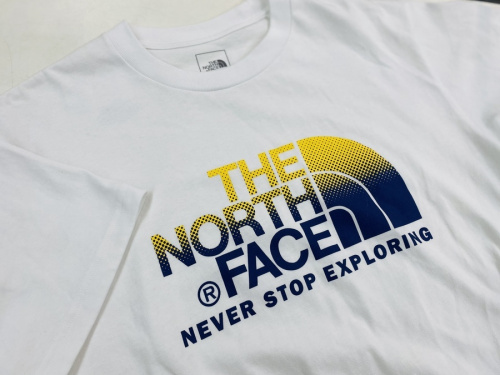 ノースフェイスのTシャツ