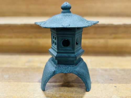 南部鉄器の岩鋳