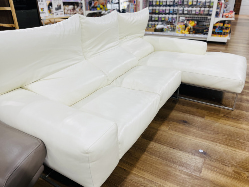 カウチソファーのデザイン家具
