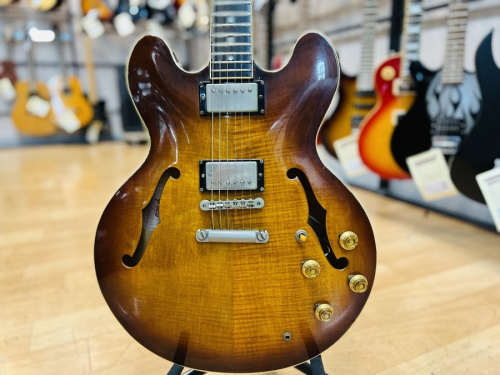 エレアコギターの中古楽器