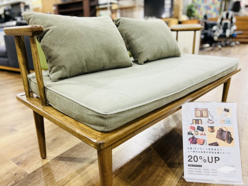 中古家具のACME Furnture