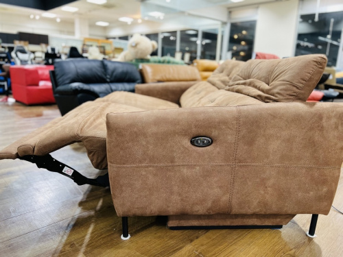 シェフィールドのリクライニングソファ