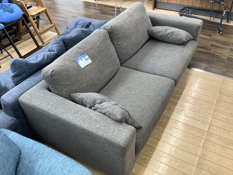 【美品】Francfranc ジョルノ オットマン ※出品５月末まで Francfranc(フランフラン) オットマン付き2人掛けソファーが入荷