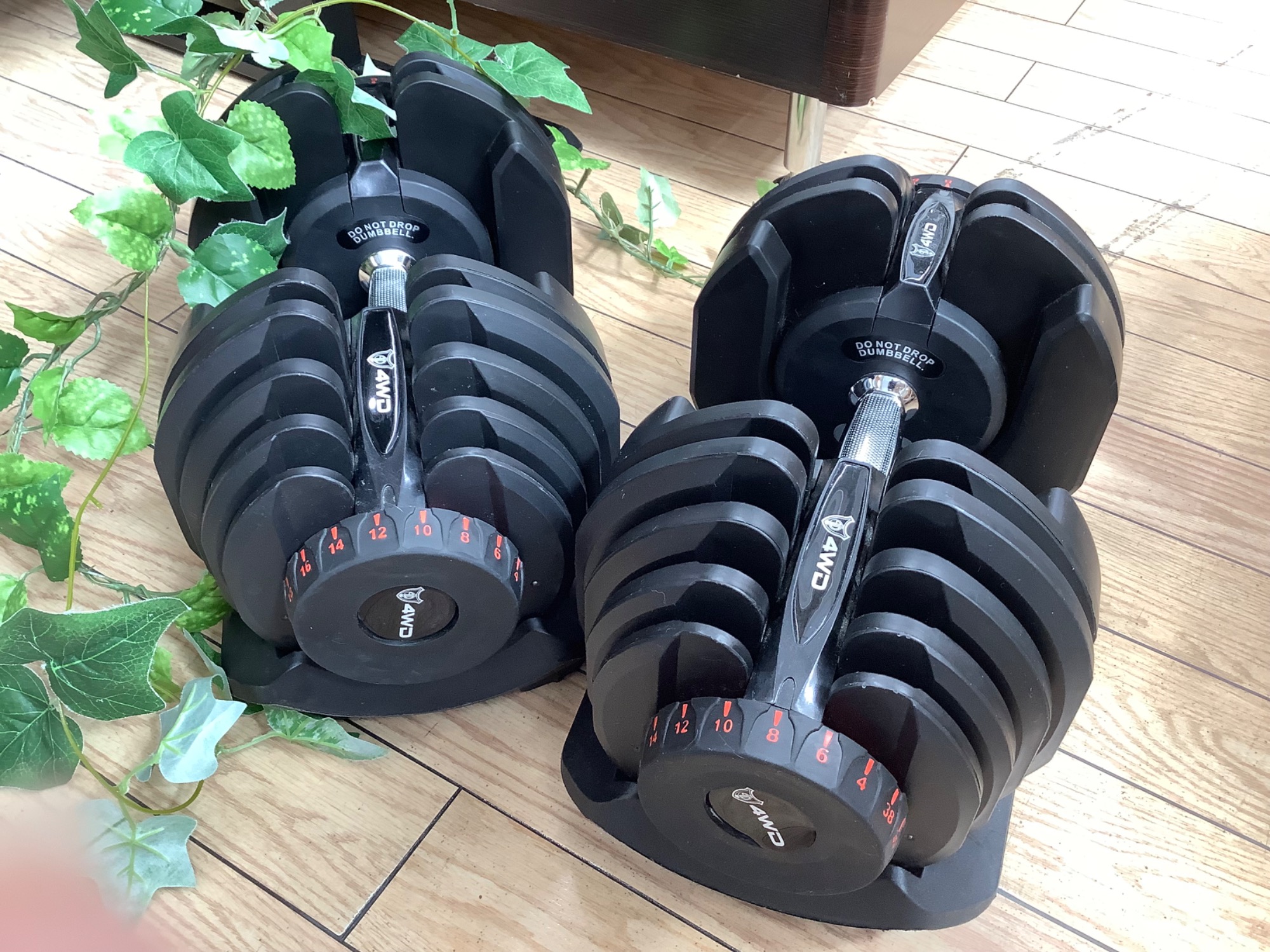 4WD 可変式ダンベルセットが入荷いたしました！｜2023年08月11日