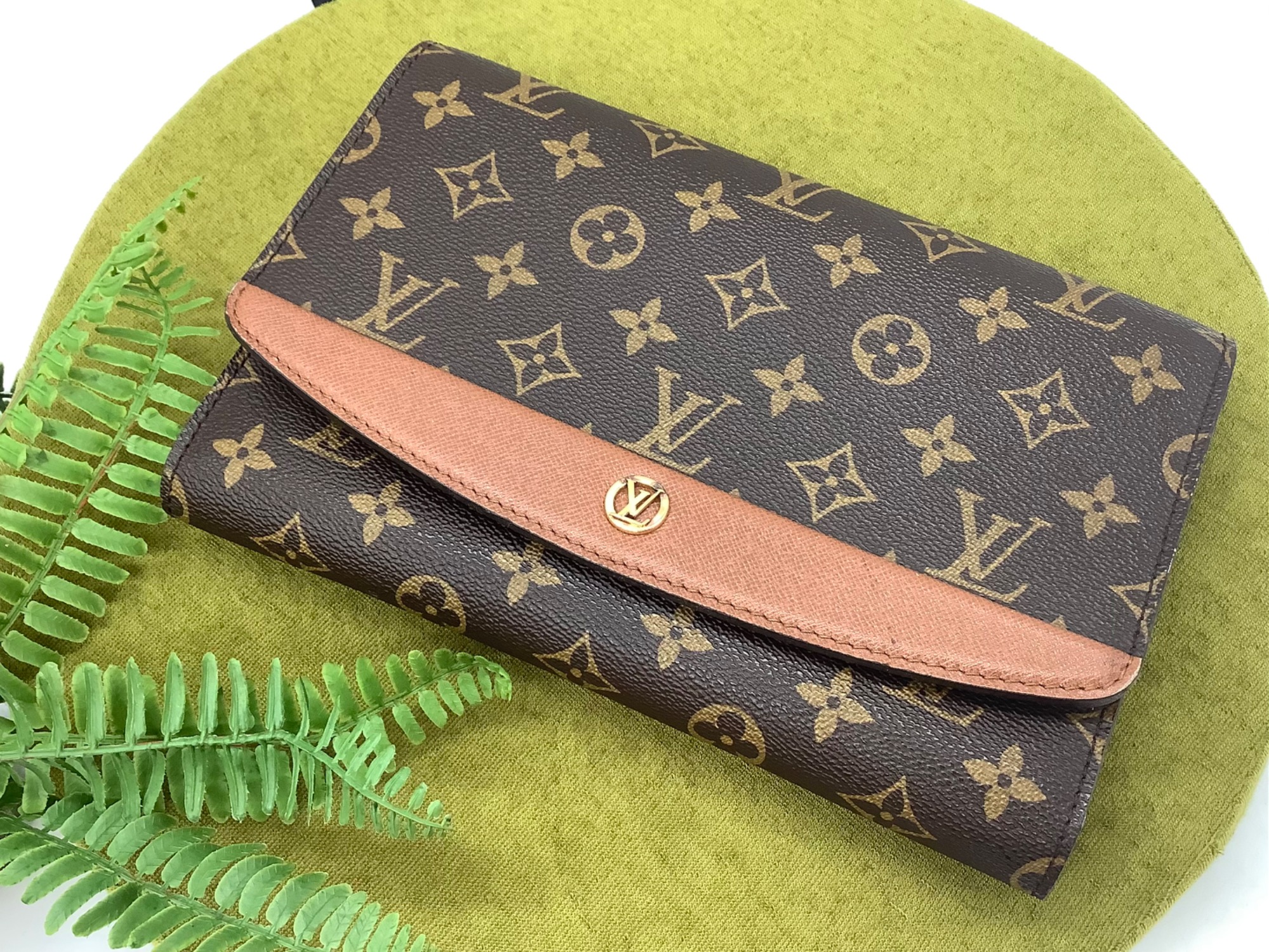 【美品】早い者勝ち❣️❣️最終値下げ❣️❣️ルイヴィトンノリータ　希少　ブランドバッグ 値下げいたしました！】LOUIS VUITTON（ルイ ヴィトン