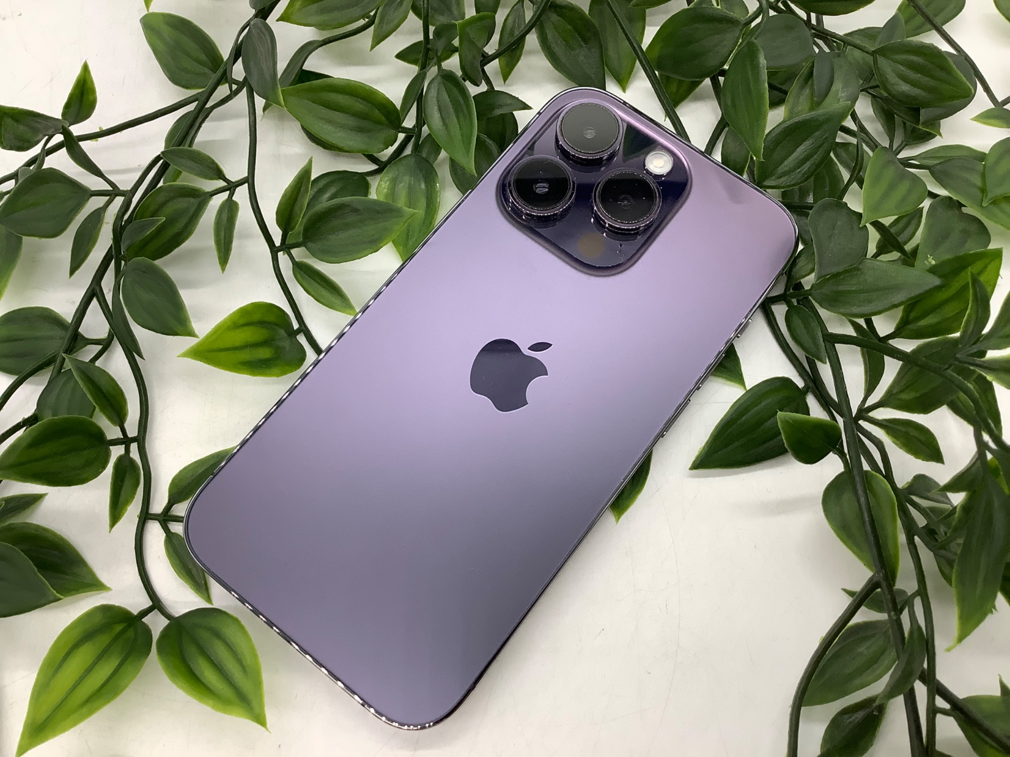 スマホで購入】Apple（アップル）iPhone14 Proのご紹介です！｜2024年