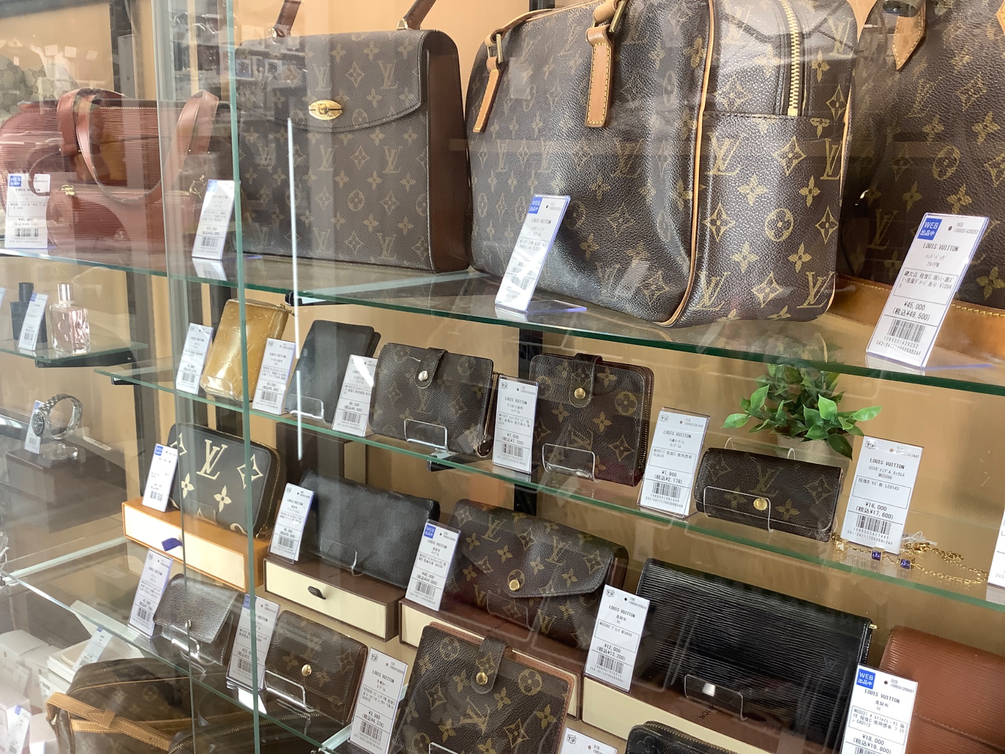 ルイヴィトン ベルト サンチュール フォーチューン モノグラム M6973 スマホで購入】LOUIS VUITTON（ルイ ヴィトン）モノグラム サン