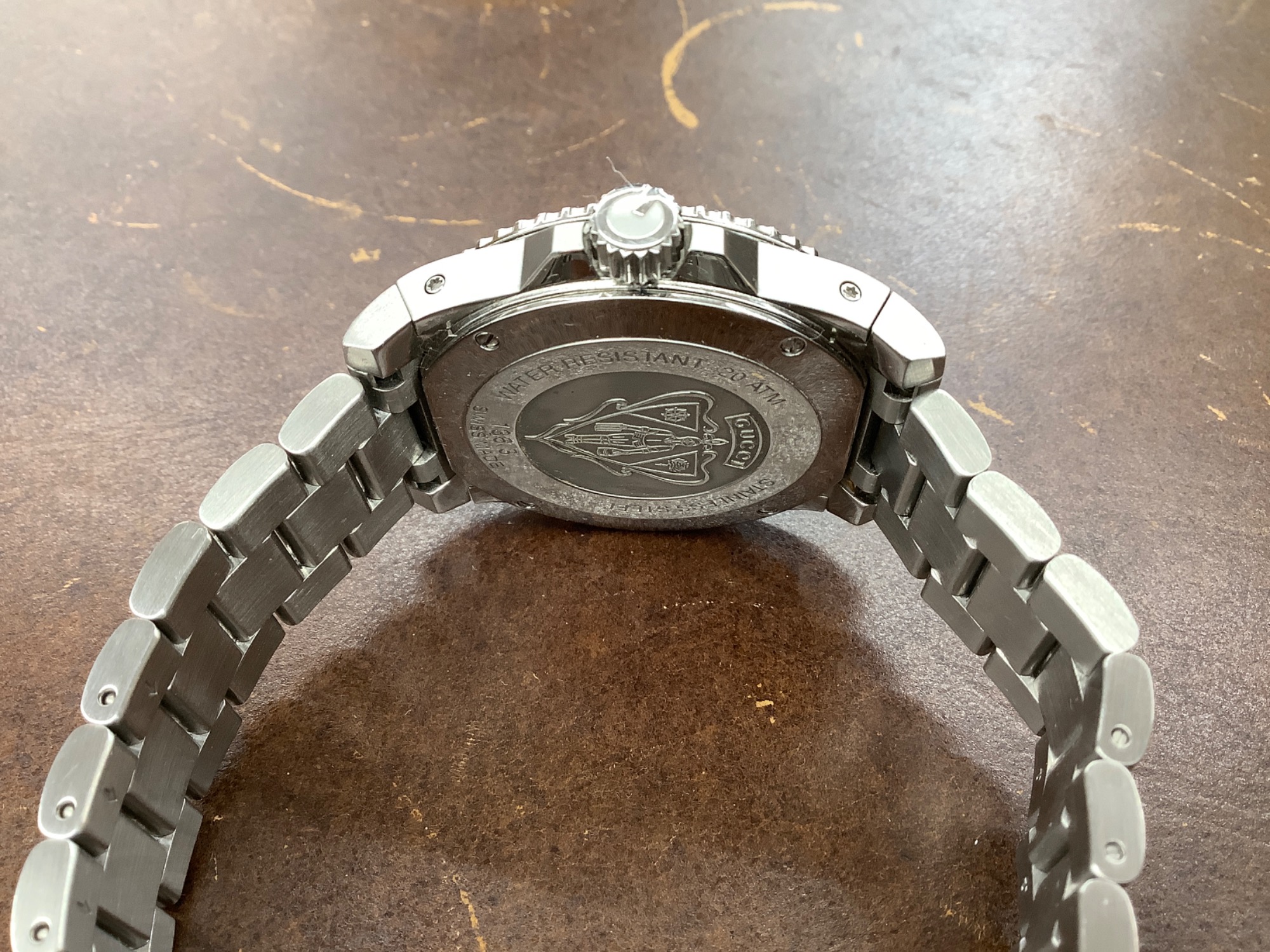 GUCCI（グッチ）136.3 クォーツ ダイバーズウォッチのご紹介です