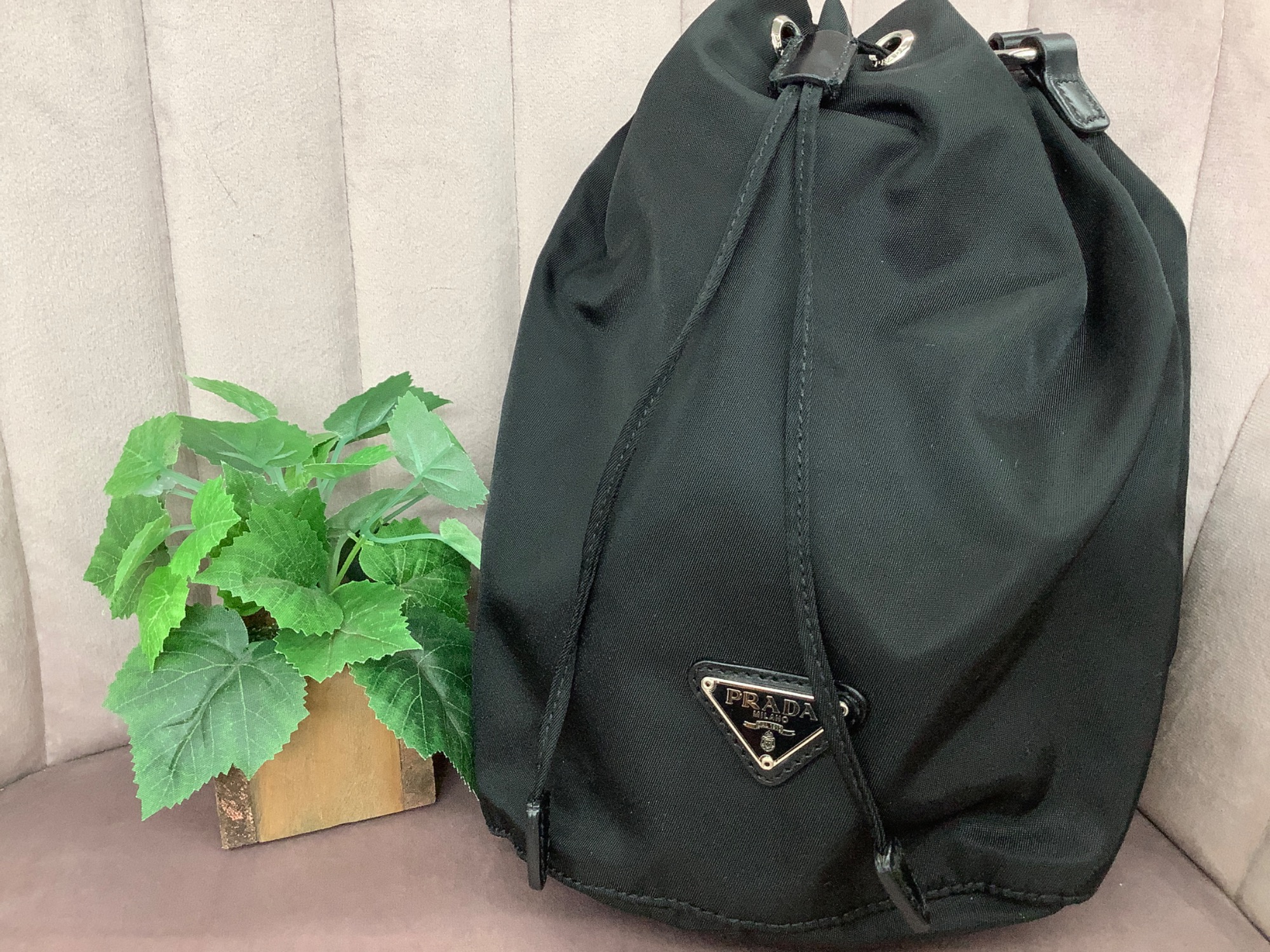 PRADA プラダ 巾着バッグ 巾着ポーチ ブルー