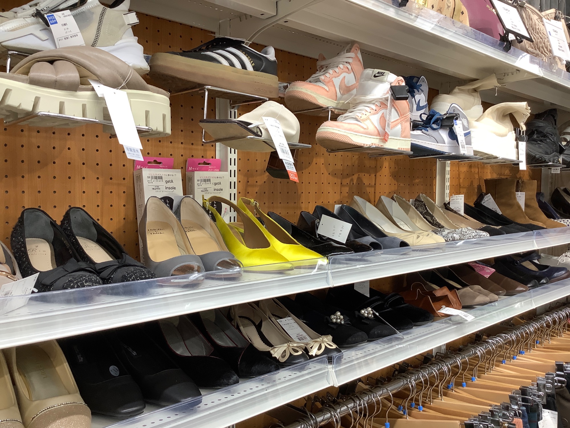 【未使用】CHANEL シャネル　デニム　シャーリングパンプス　ココマーク　希少 楽天市場】【シャネル】Chanel パール レザー ココマーク