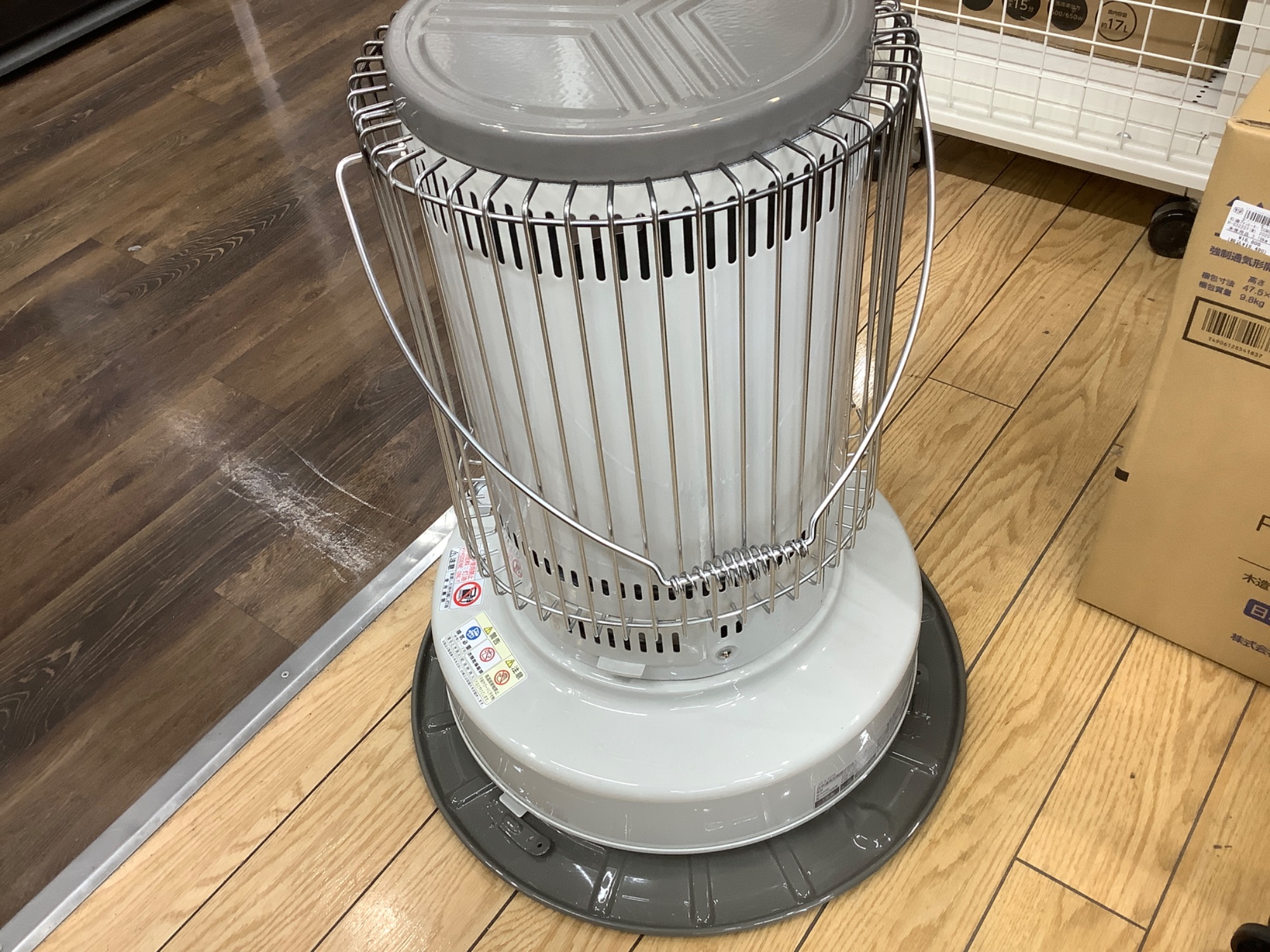 自然通気開放式石油ストーブのご紹介です！｜2025年12月26日