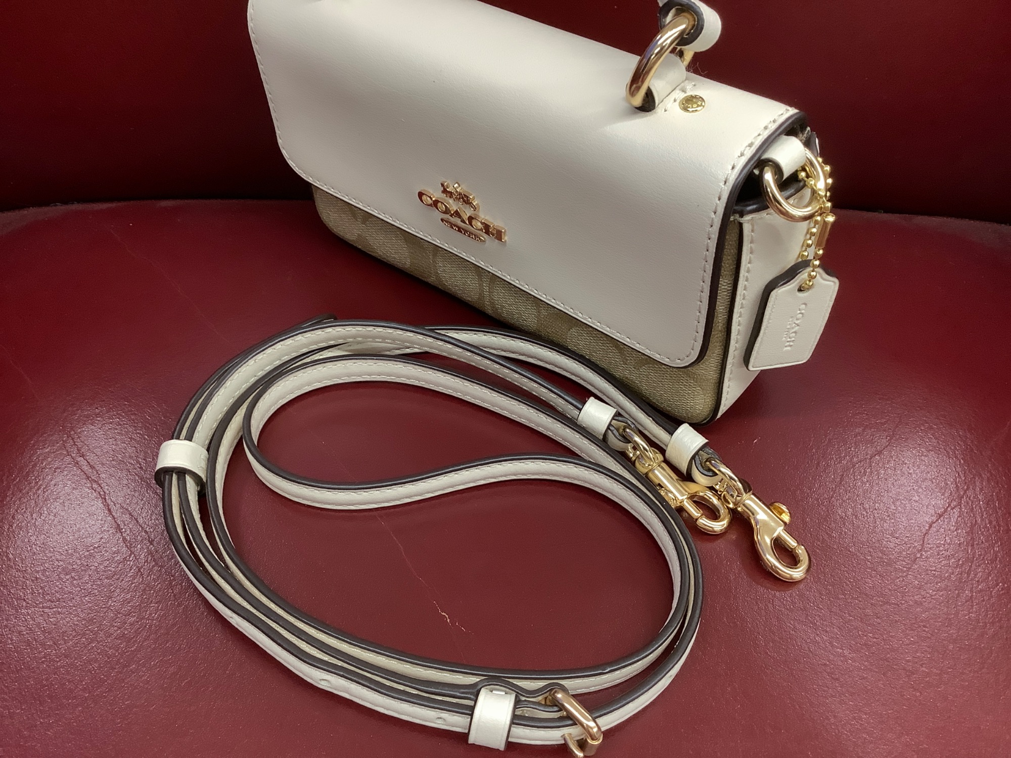 COACH（コーチ）2WAYバッグのご紹介です！｜2026年01月15日 