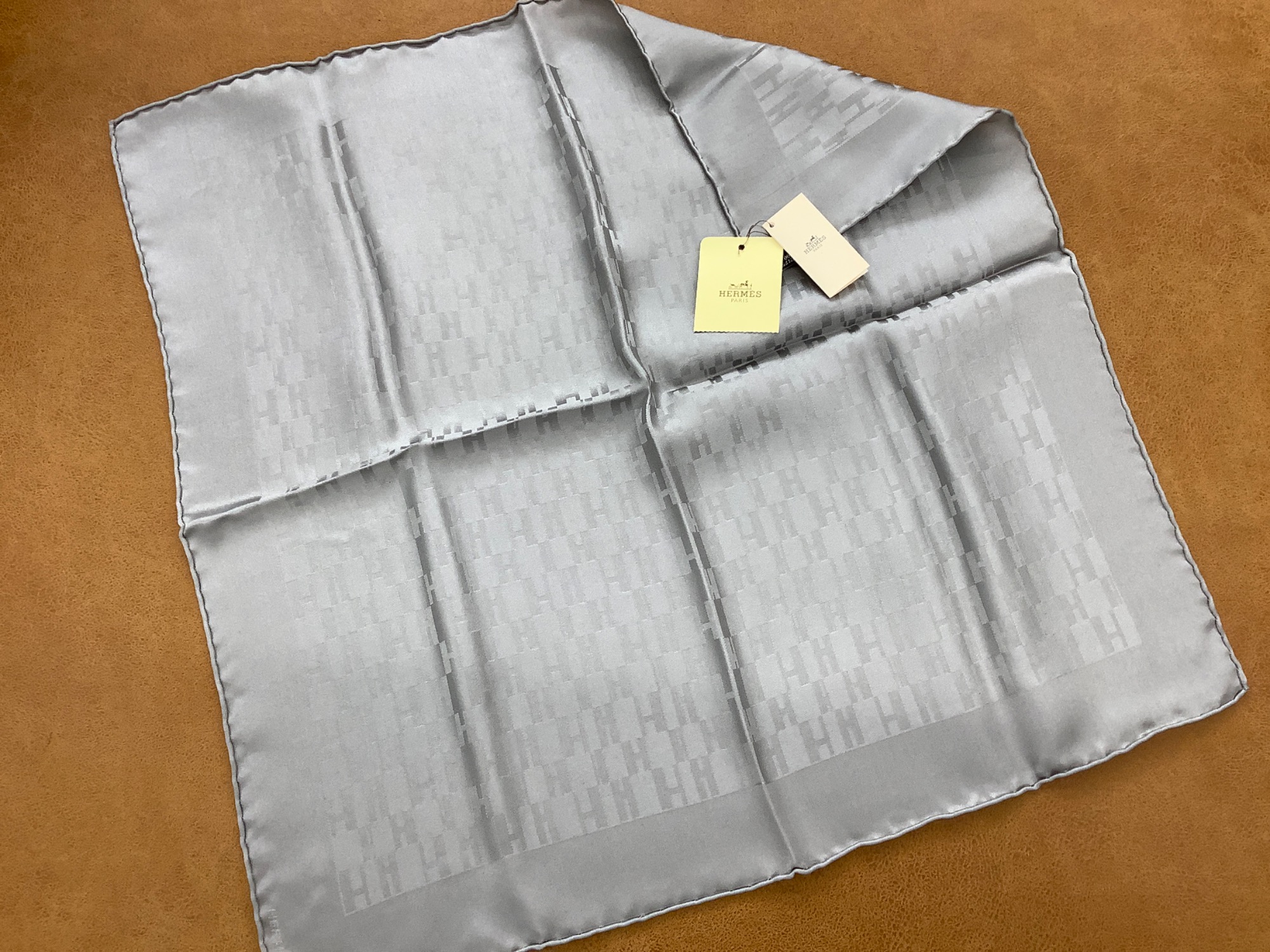 HERMES（エルメス）ネクタイ＆ハンカチが入荷いたしました！｜2026年02