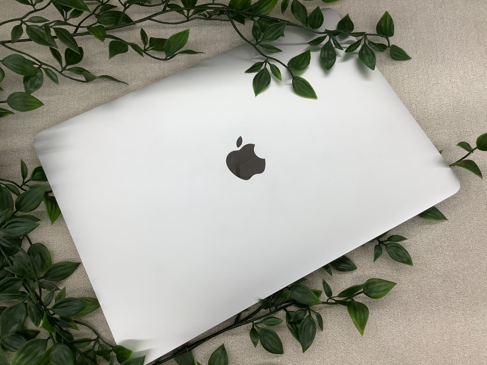 Apple(アップル)MacBook Airのご紹介です!|2026年04月11日 Apple(アップル)MacBook Airのご紹介です!|2026年04月11日