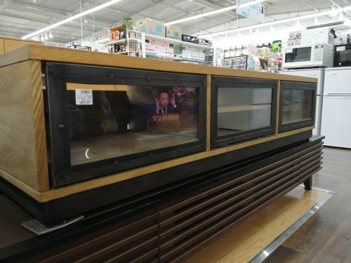 収納家具のローボード・テレビ台