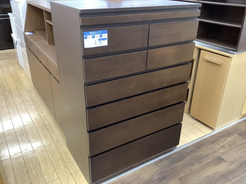 収納家具のチェスト