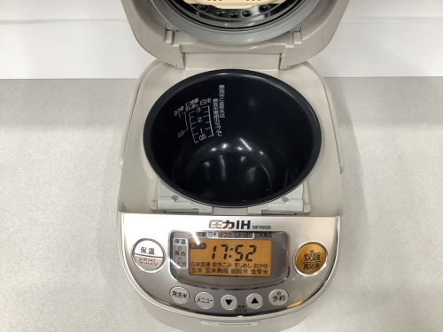 圧力IH炊飯ジャーの象印