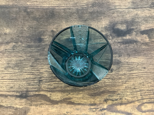 骨董の切り子グラス