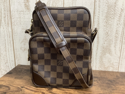 バッグのLOUIS VUITTON