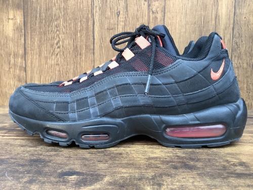 NIKEのナイキ