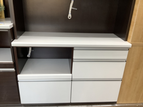 ブラウンの野田中古家具情報