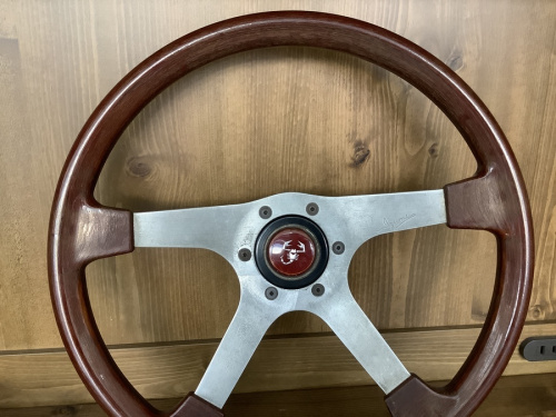 ハンドルのABARTH