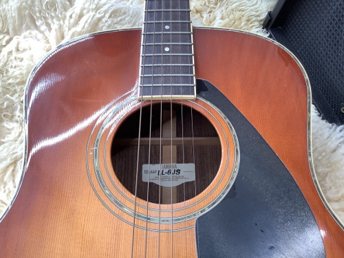 ギターのYAMAHA