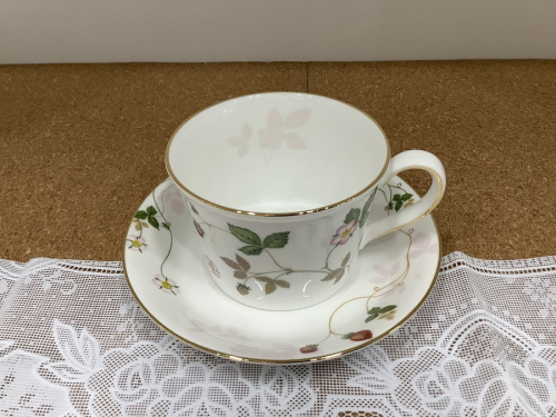 洋食器のWEDGWOOD